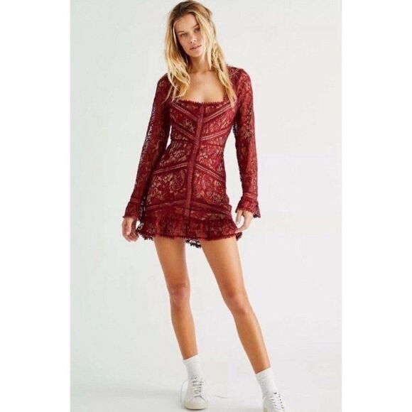 NWT For Love and Lemons Emerie Mini Burgundy Red Dress Lace Long Sleeves Size S - Picture 3 of 10